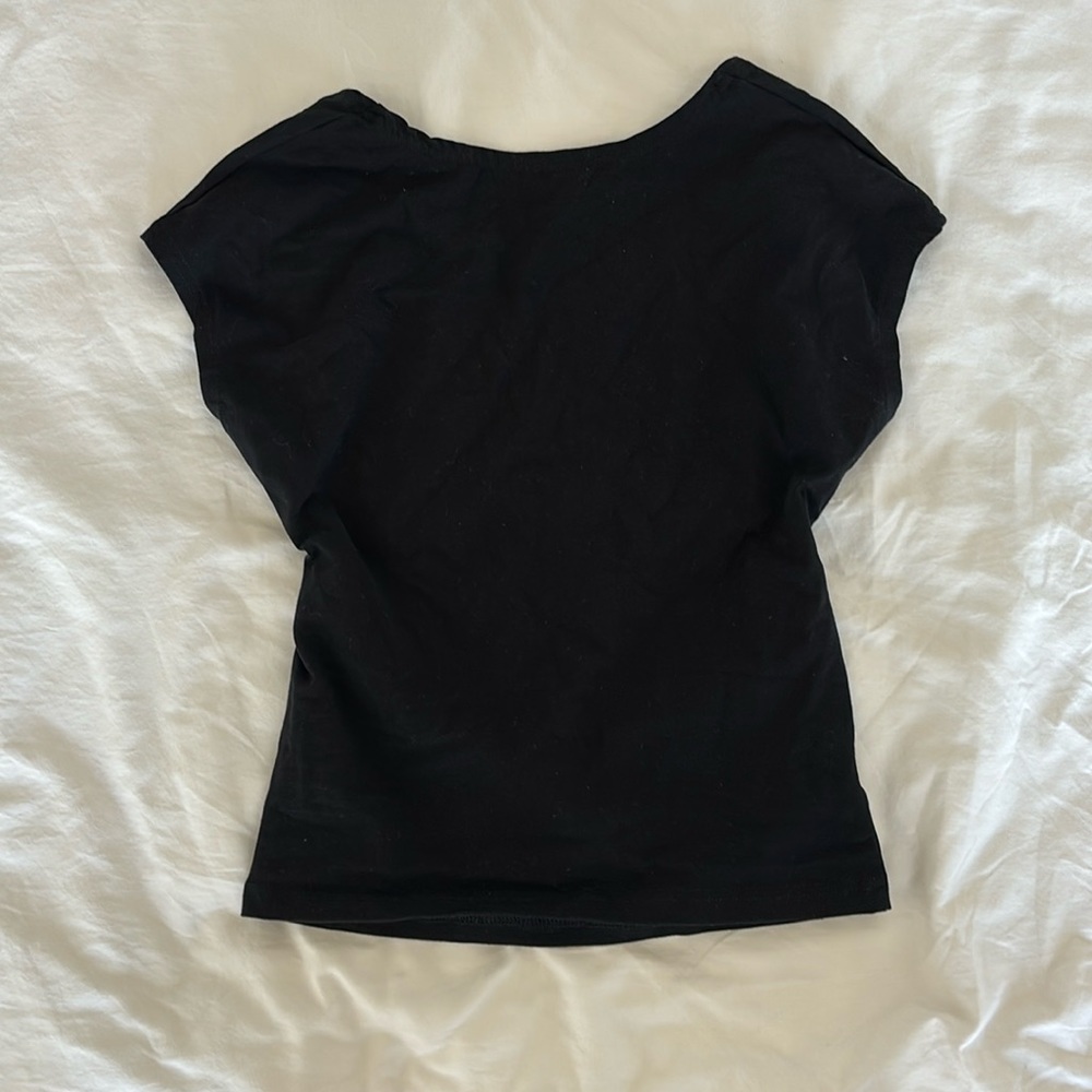Backless black top